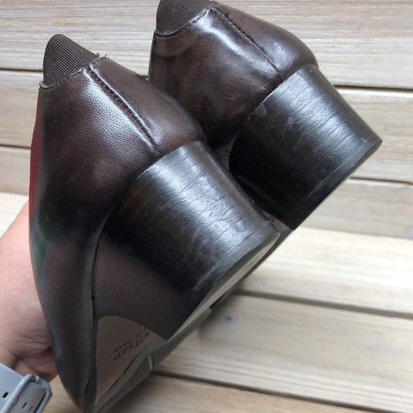 Cole Haan Leather Heeled Loafers Size 7 1/2B - Picture 6 of 8